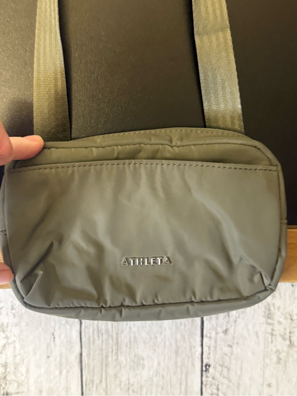 Athleta All About Large Crossbody Belt Bag Sage Green Fannie Pack Gorpcore